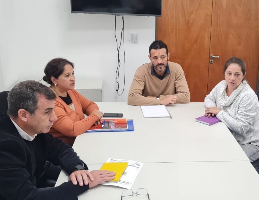 NUEVA REUNIÓN CON EPEC POR BAJA DE COSTOS OPERATIVOS Y EFICIENTIZACIÓN DEL SERVICIO